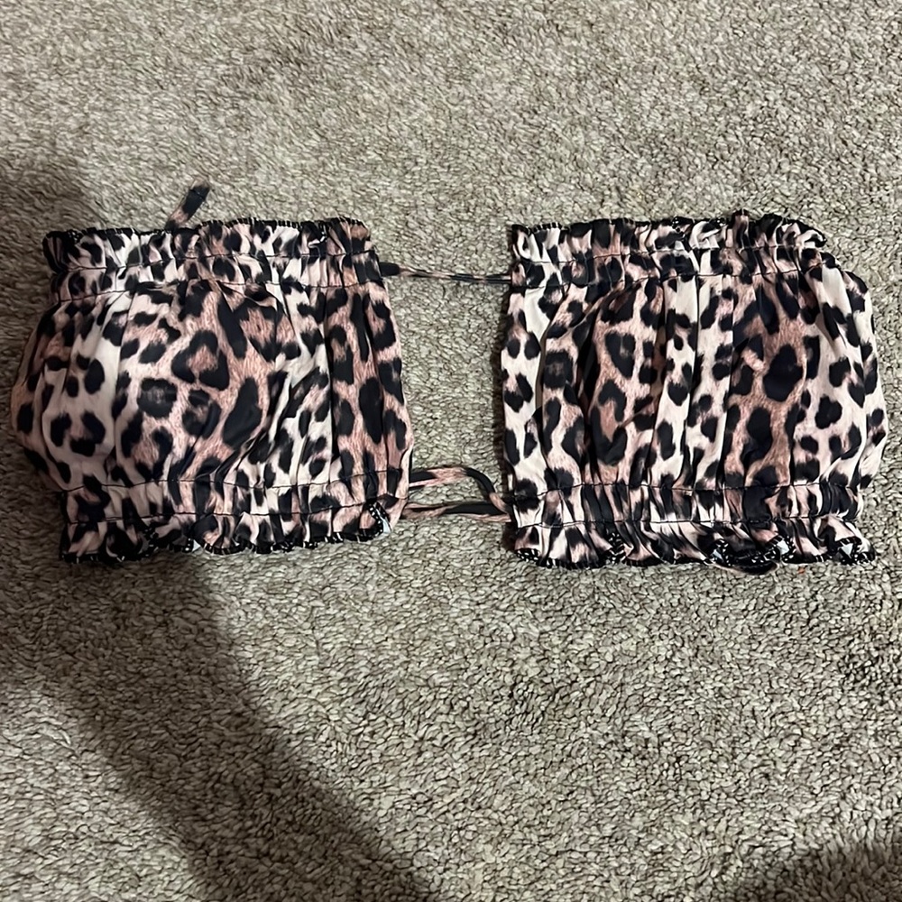 Bikini top